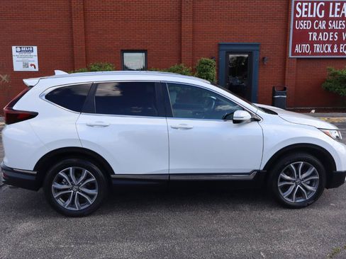 Used 2022 Honda CR-V Touring image 10