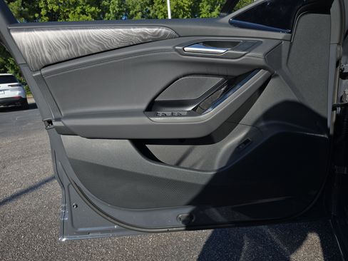 New 2025 Audi A6 e-tron Premium image 26