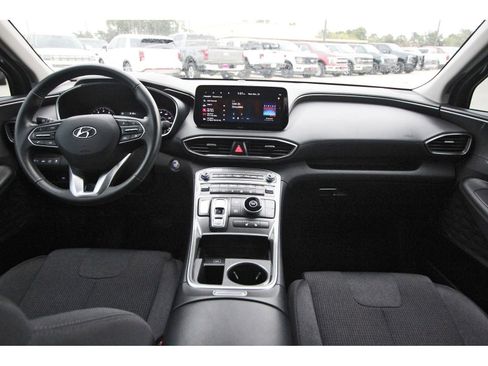 Used 2023 Hyundai Santa Fe SEL image 11