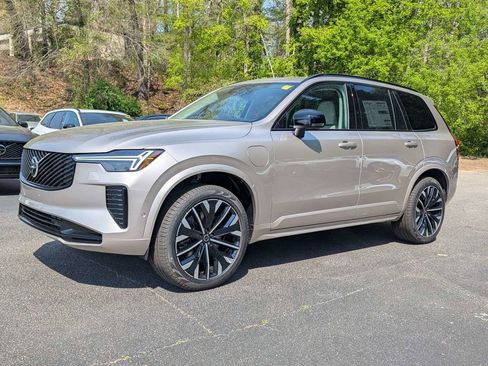 New 2026 Volvo XC90 T8 Ultra w/ Protection Package AWD/4WD image 2