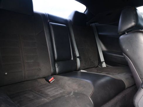 Used 2020 Dodge Challenger R/T RWD image 28