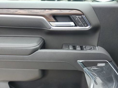 New 2026 GMC Sierra 1500 SLT w/ SLT Premium Package RWD image 18
