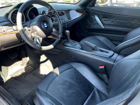Used 2007 BMW Z4 3.0i image 9