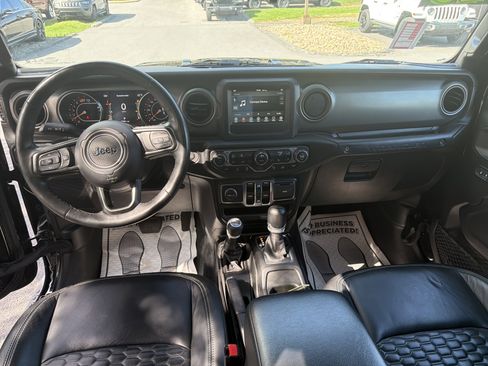 Used 2023 Jeep Wrangler Unlimited Sport AWD/4WD image 14