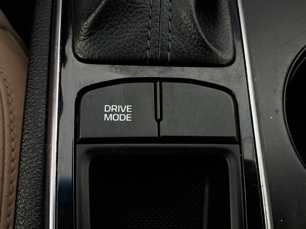 Used 2016 Hyundai Sonata SE FWD image 21