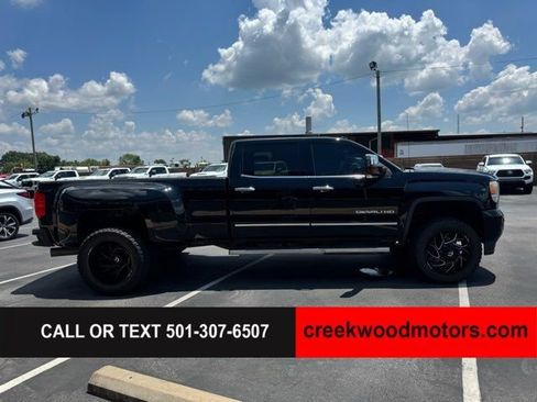 Used 2016 GMC Sierra 3500 Denali w/ Duramax Plus Package AWD/4WD image 7