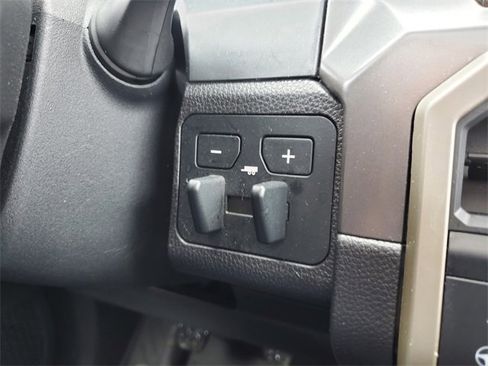 Used 2024 Toyota Tacoma TRD Off-Road w/ TRD Off Road Upgrade Package image 28