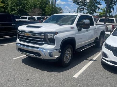 Used 2024 Chevrolet Silverado 2500 LTZ w/ LTZ Premium Package AWD/4WD image 1