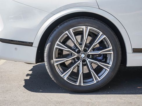 Used 2020 BMW X7 M50i w/ Executive Package AWD/4WD image 8