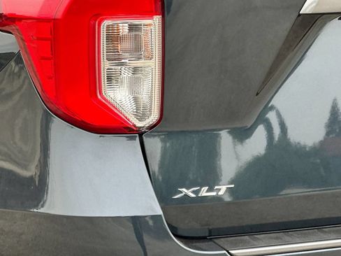 Certified 2023 Ford Explorer XLT w/ Equipment Group 202A RWD image 27