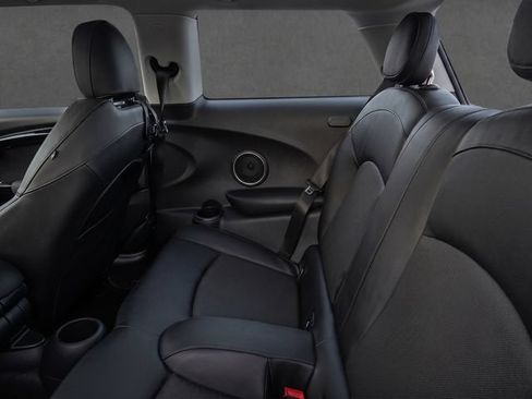 Used 2015 MINI Cooper S FWD image 5