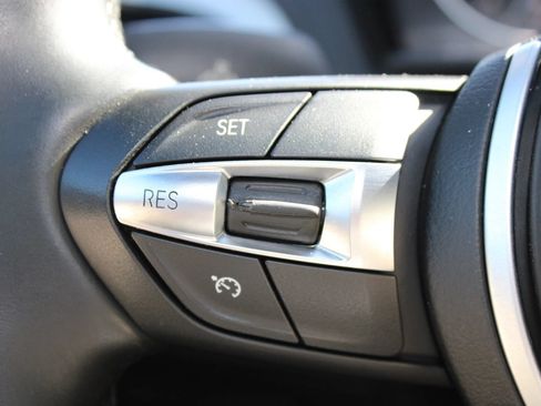 Used 2015 BMW M235i Coupe RWD image 23