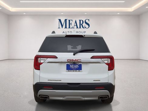 Used 2023 GMC Acadia SLT AWD/4WD image 4