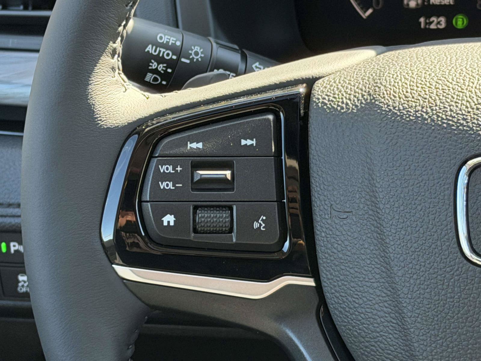 New 2027 Honda Odyssey Elite image 17