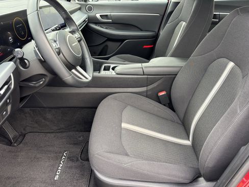 Certified 2024 Hyundai Sonata SEL w/ Convenience Package image 13