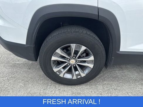 Used 2025 Chevrolet Equinox LT image 20