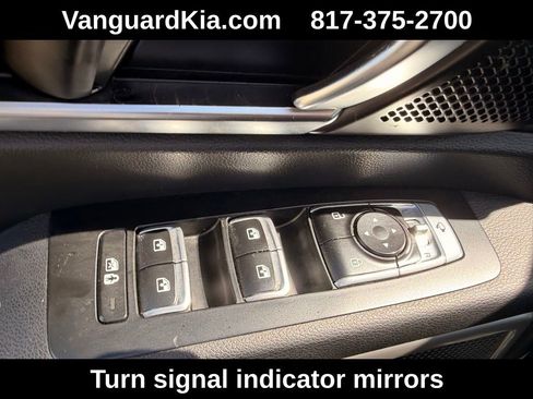 Used 2023 Kia Telluride EX w/ EX Captain's Chair Package image 15