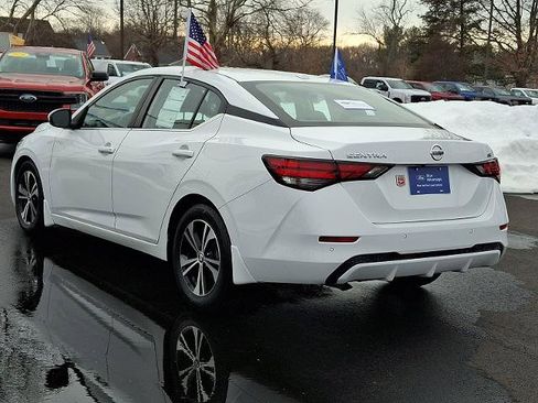 Used 2020 Nissan Sentra SV image 4