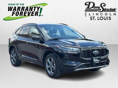 Used 2024 Ford Escape ST-Line w/ Tech Pack #1 AWD/4WD image 1
