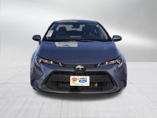 Used 2022 Toyota Corolla LE video 2