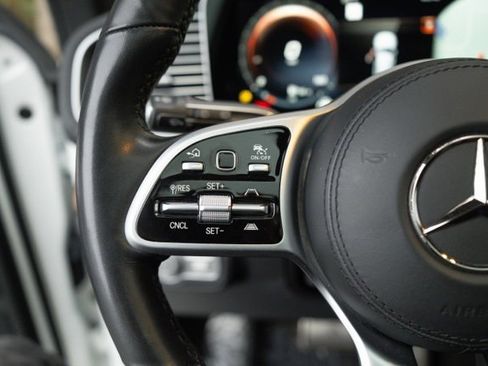 Used 2021 Mercedes-Benz Maybach GLS 600 4MATIC image 26