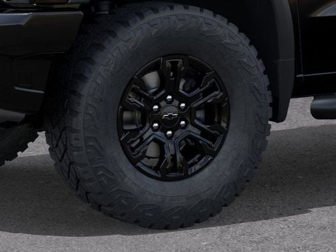 New 2026 Chevrolet Silverado 1500 ZR2 image 9