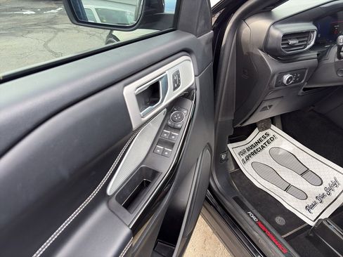 Used 2021 Ford Explorer ST w/ Equipment Group 401A image 10