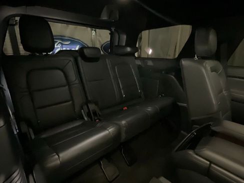 Used 2023 Lincoln Navigator Reserve AWD/4WD image 14