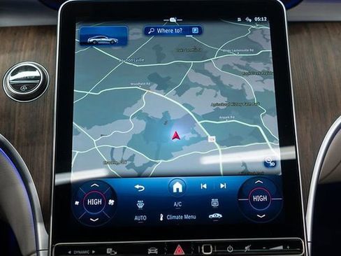 Used 2025 Mercedes-Benz CLE 300 4MATIC Coupe image 18