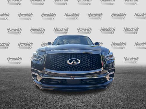 Used 2023 INFINITI QX80 Premium Select w/ All-Season Package RWD image 3