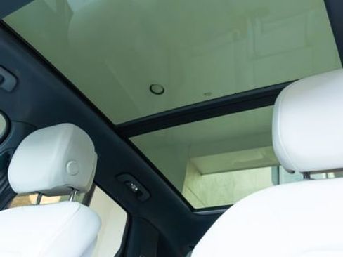 Used 2021 Porsche Cayenne E-Hybrid image 19