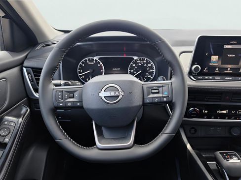 New 2026 Nissan Rogue SV FWD image 24