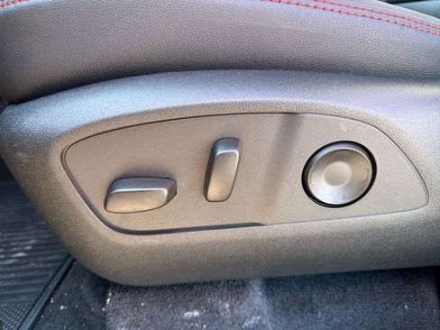 New 2026 Chevrolet Traverse RS image 22