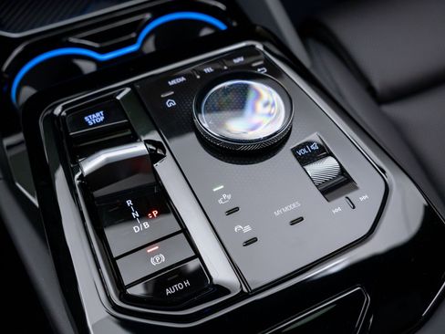 New 2026 BMW i5 AWD/4WD image 30