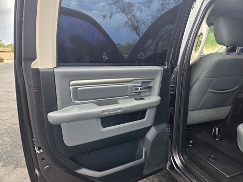 Used 2017 RAM 1500 Big Horn RWD image 16
