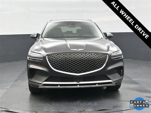 Used 2025 Genesis GV70 2.5T image 9