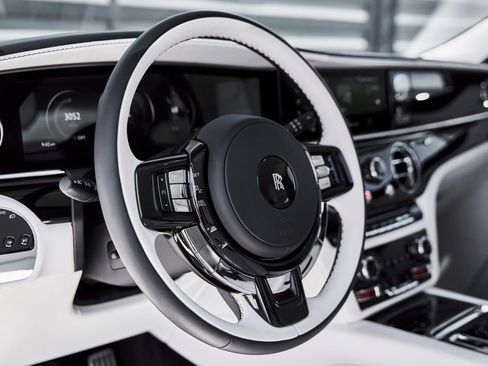 Used 2026 Rolls-Royce Ghost AWD/4WD image 40