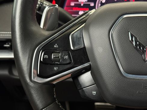 Used 2022 Chevrolet Corvette Stingray Preferred Cpe w/ Z51 Performance Package RWD image 6