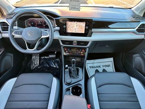 New 2026 Volkswagen Taos SEL AWD/4WD image 17