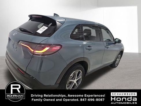 Used 2024 Honda HR-V EX-L image 2