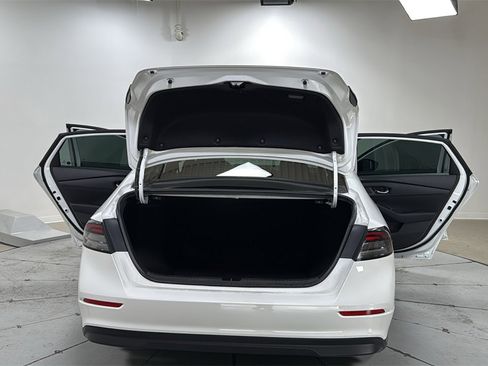 Used 2023 Honda Accord Sport image 16