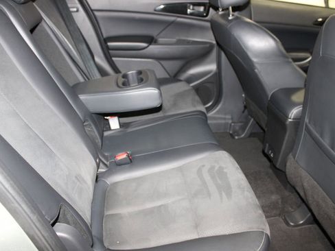 Used 2024 Mitsubishi Eclipse Cross SE image 24