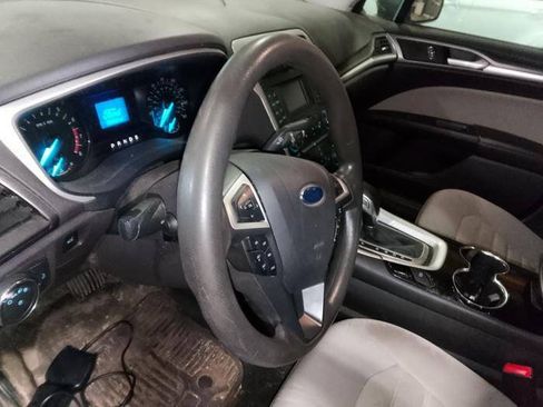 Used 2014 Ford Fusion S FWD image 35