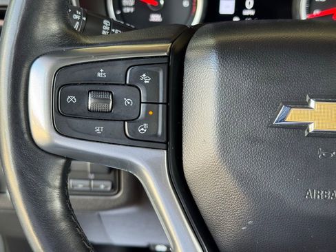 Used 2021 Chevrolet Tahoe Premier w/ Premium Package RWD image 24