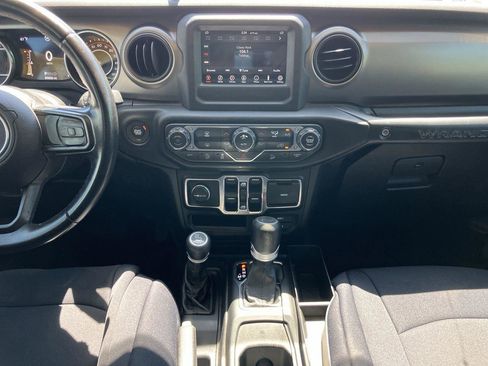 Used 2020 Jeep Wrangler Unlimited Sport AWD/4WD image 17