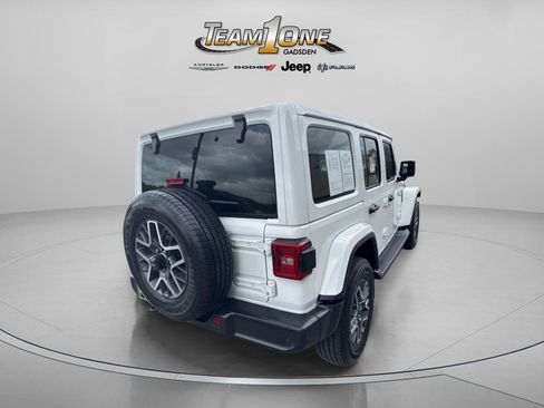 Used 2024 Jeep Wrangler Sahara w/ Technology Group image 16