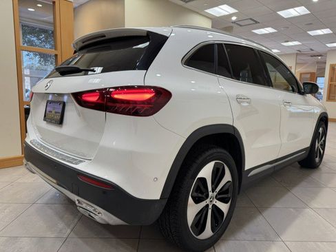 Certified 2025 Mercedes-Benz GLA 250 image 5