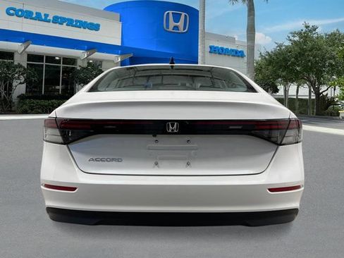 New 2026 Honda Accord SE image 4