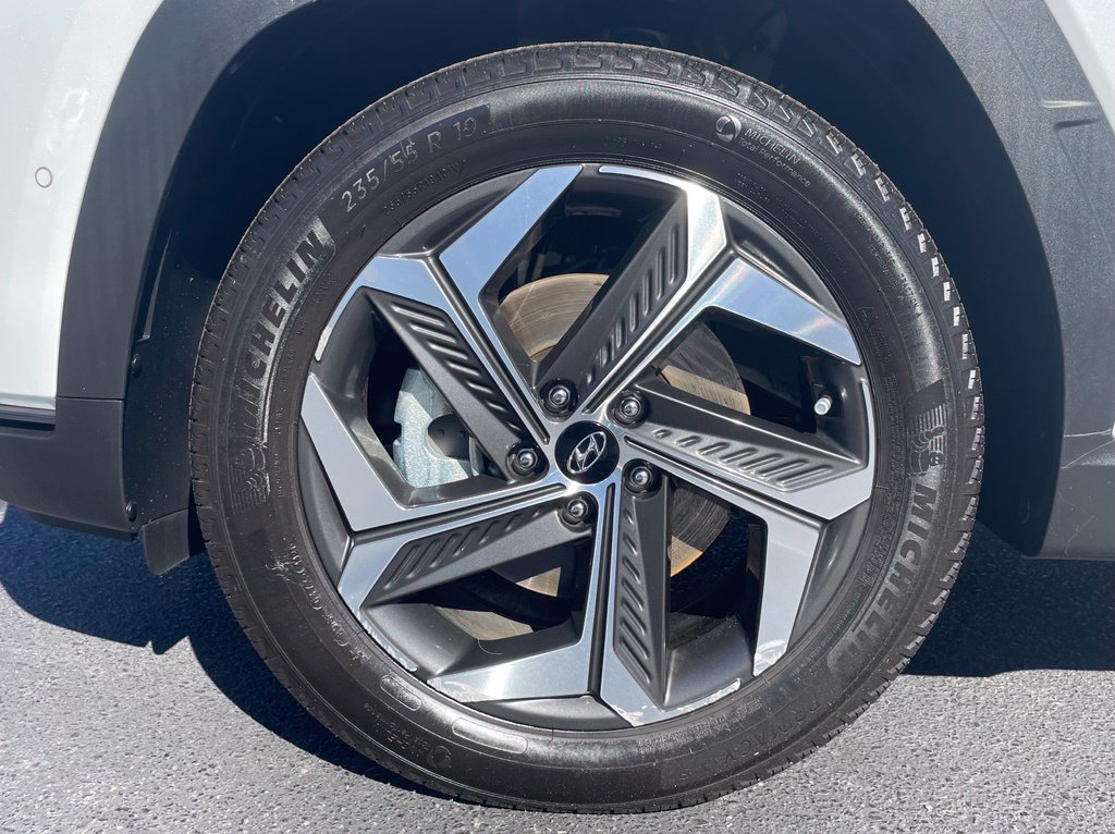 Certified 2022 Hyundai Tucson Limited FWD image 36