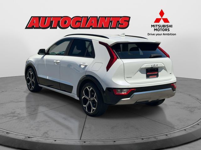 Used 2023 Kia Niro EX Touring FWD image 4